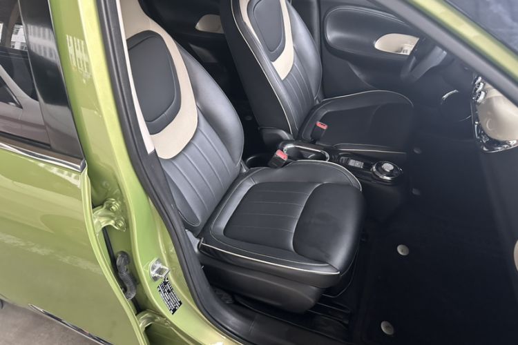 Used Wuling Bingo 2023 333 km Lingxi Connected+ Version Interior 7