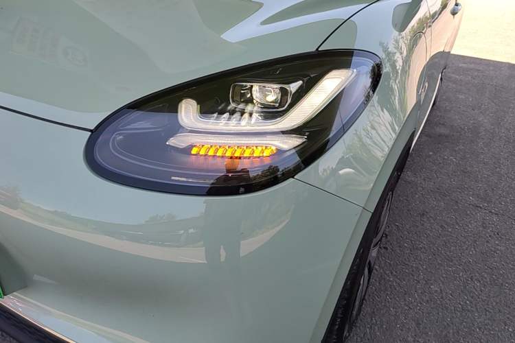 Used Wuling Bingo 2023 410 km Lingxi Deluxe Edition Left Front Headlight