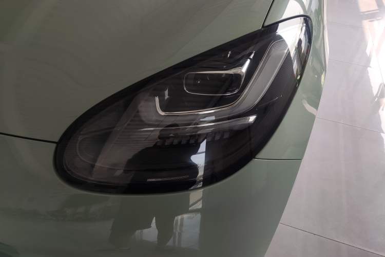 Used Wuling Bingo 2023 410 km Lingxi Deluxe Edition Left Front Headlight
