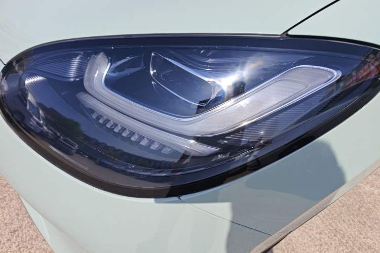 Used Wuling Bingo 2023 333 km Enjoyment Version Left Front Headlight