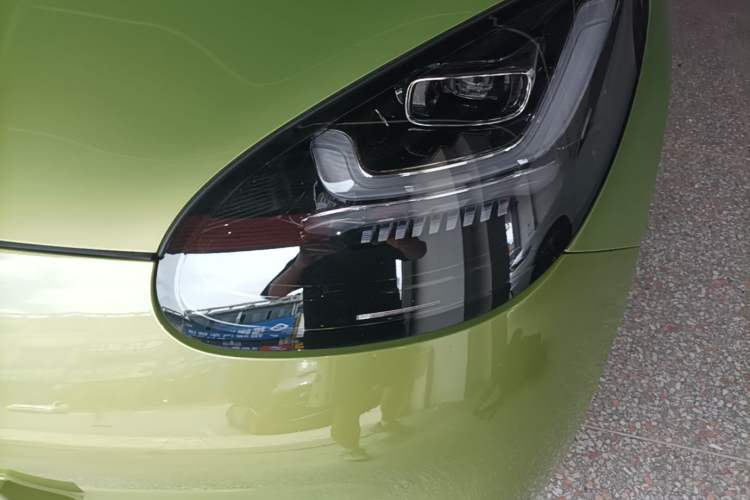 Used Wuling Bingo 2023 333 km Lingxi Connected Version Left Front Headlight