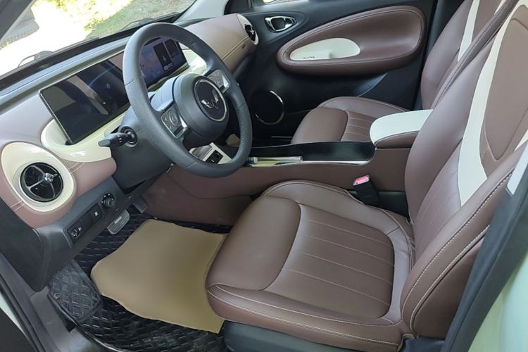 Used Wuling Bingo 2023 410 km Lingxi Deluxe Edition Left Front Seat