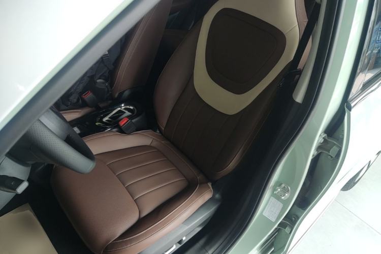 Used Wuling Bingo 2023 410 km Lingxi Deluxe Edition Left Front Seat