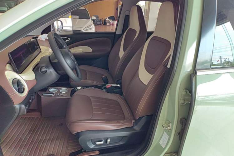 Used Wuling Bingo 2023 410 km Lingxi Deluxe Edition Left Front Seat