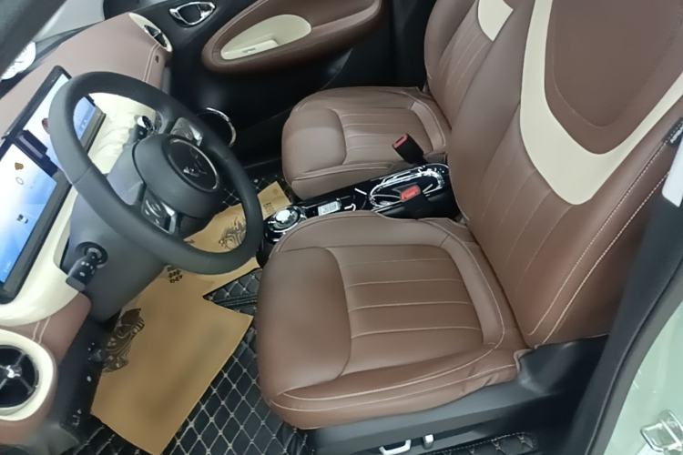 Used Wuling Bingo 2023 410 km Lingxi Deluxe Edition Left Front Seat