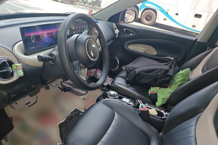 Used Wuling Bingo 2023 333 km Lingxi Connected+ Version Left Front Seat