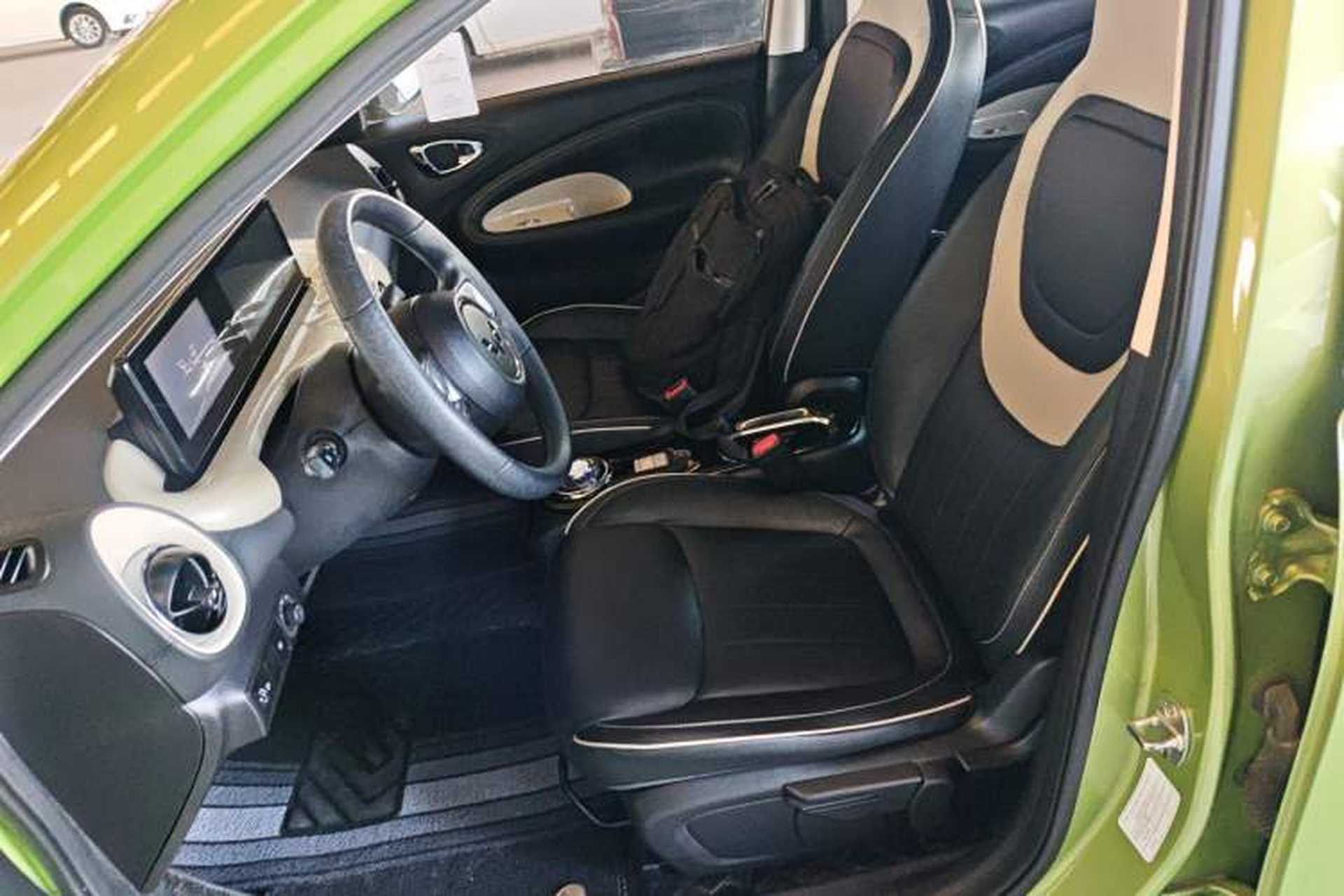 Used Wuling Bingo 2023 333 km Enjoyment Version Left Front Seat