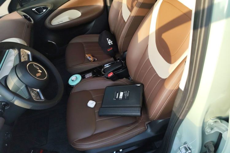 Used Wuling Bingo 2023 410 km Lingxi Deluxe Edition Left Front Seat