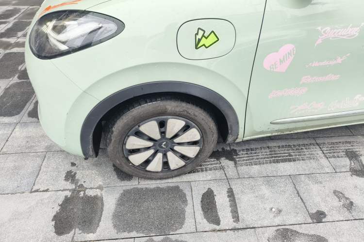 Used Wuling Bingo 2023 410 km Lingxi Deluxe Edition Left Front Wheel Hub