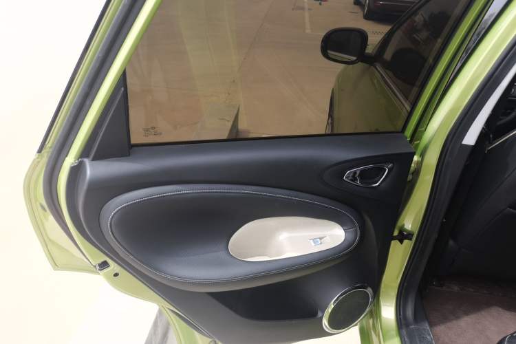Used Wuling Bingo 2023 333 km Lingxi Connected Version Left Rear Door Interior