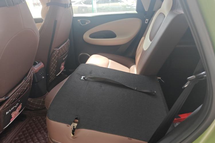 Used Wuling Bingo 2023 333 km Fast-Share Version Left Rear Seat