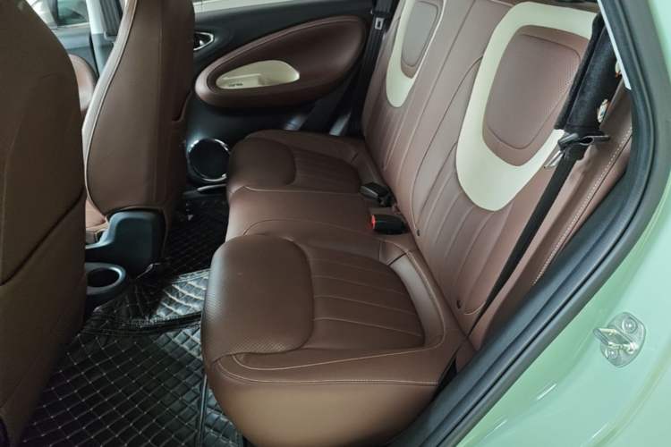 Used Wuling Bingo 2023 410 km Lingxi Deluxe Edition Left Rear Seat