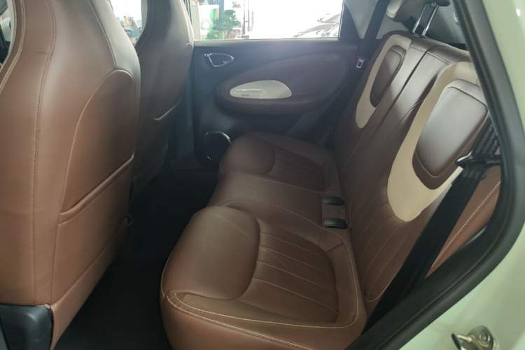 Used Wuling Bingo 2023 410 km Lingxi Deluxe Edition Left Rear Seat