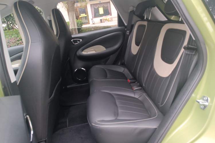Used Wuling Bingo 2023 333 km Enjoyment Version Left Rear Seat