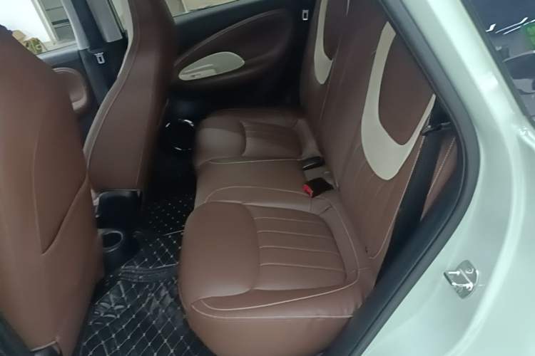 Used Wuling Bingo 2023 410 km Lingxi Deluxe Edition Left Rear Seat