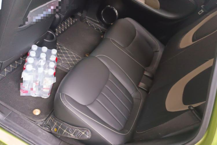 Used Wuling Bingo 2023 333 km Enjoyment Version Left Rear Seat