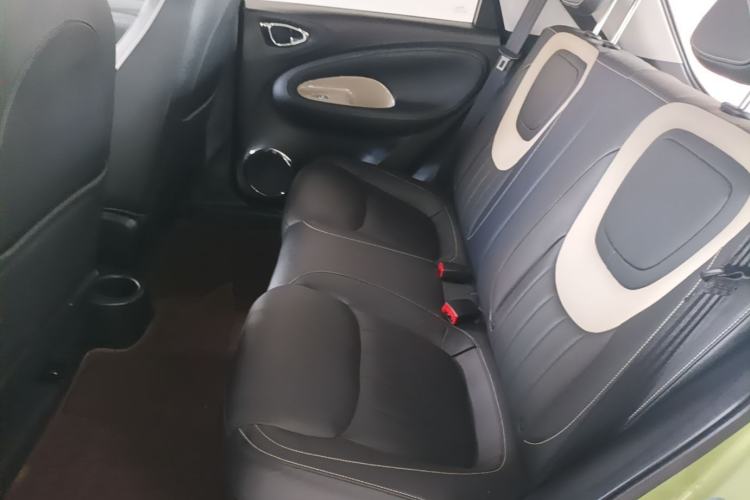 Used Wuling Bingo 2023 333 km Lingxi Connected Version Left Rear Seat
