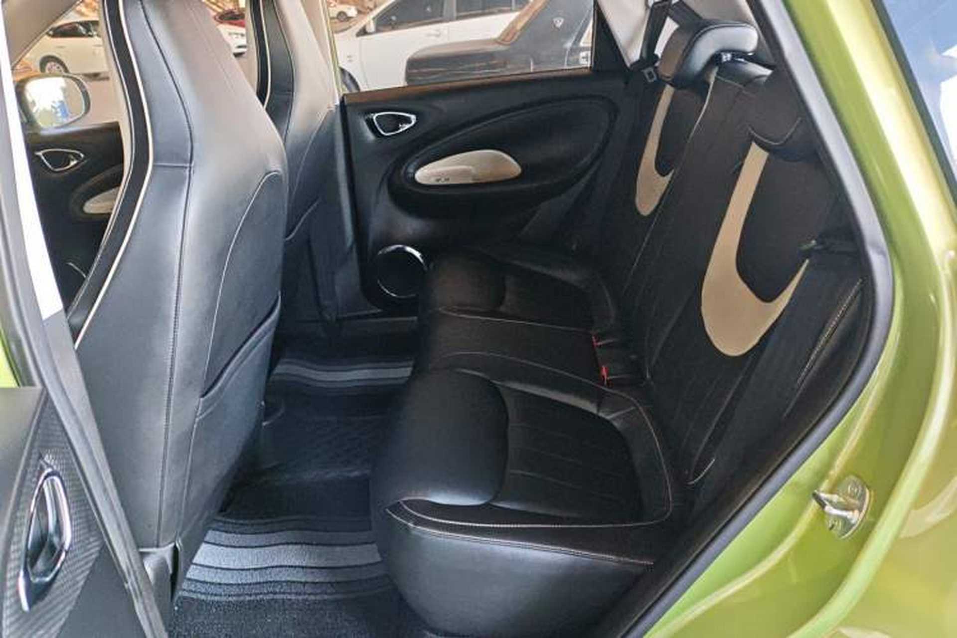 Used Wuling Bingo 2023 333 km Enjoyment Version Left Rear Seat