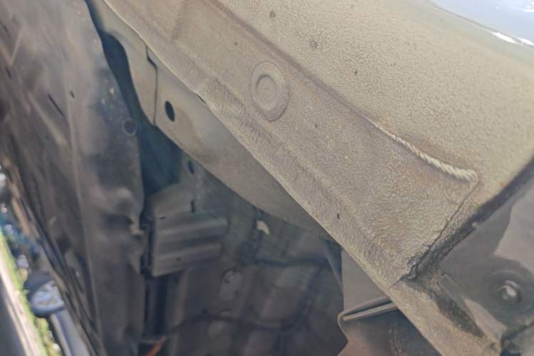 Used Wuling Bingo 2023 333 km Enjoyment Version Left Side Sill