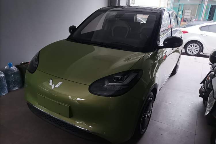 Used Wuling Bingo 2023 333 km Lingxi Connected+ Version Guazi used car, China used car export, Used car for sale, Used  cars, Cheapest cars for sale
