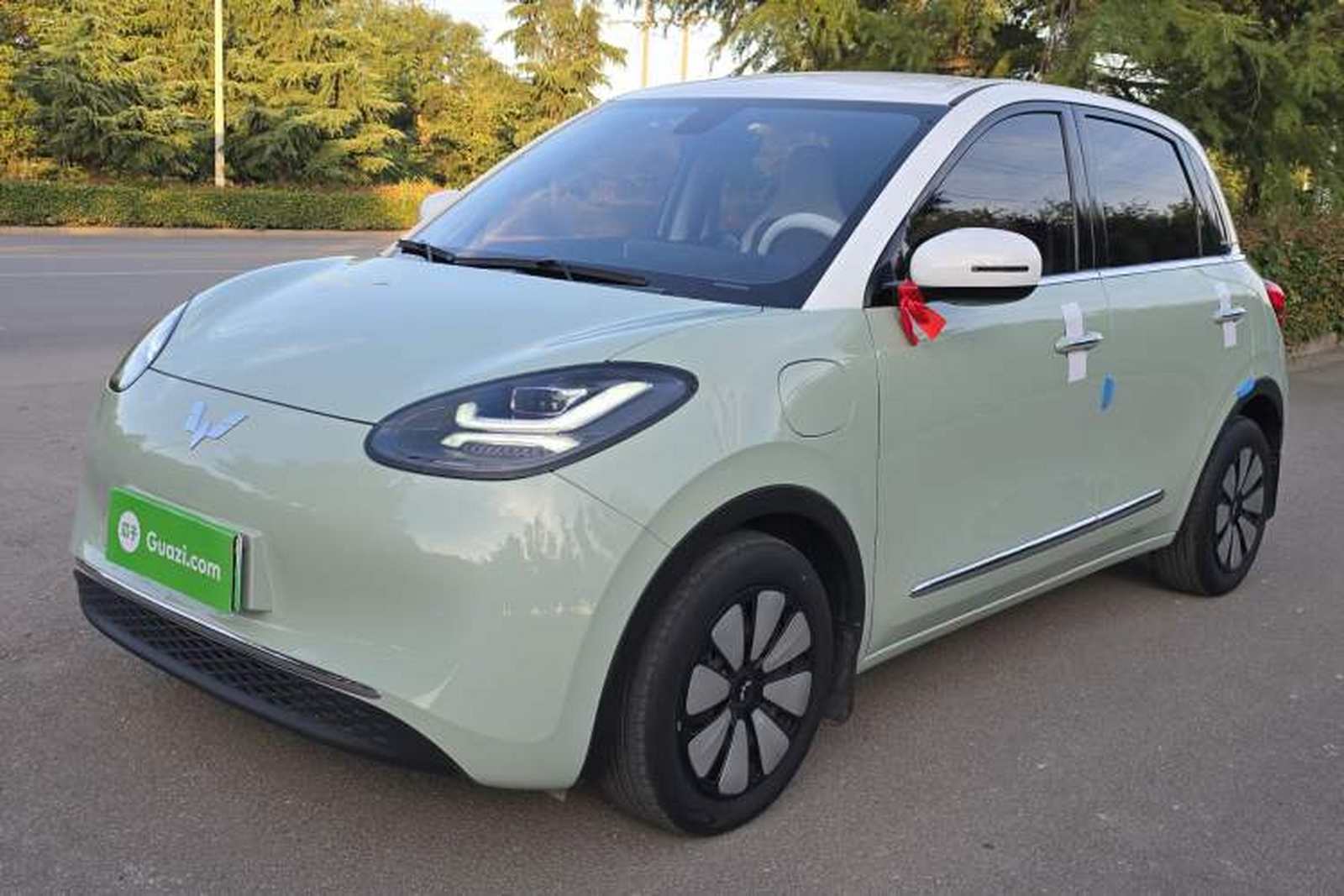 Фото Wuling с площадки