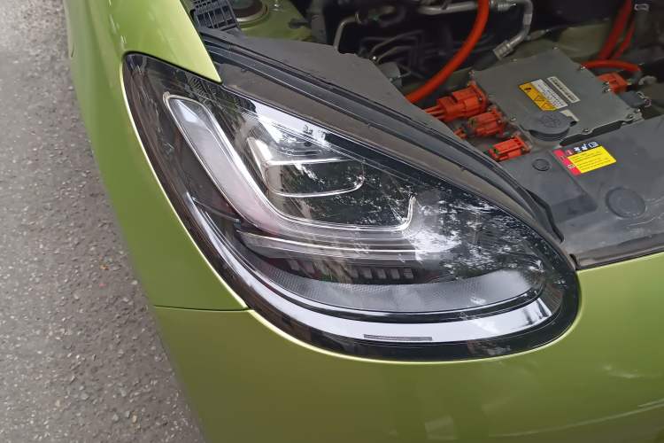 Used Wuling Bingo 2023 333 km Enjoyment Version Right Front Headlight