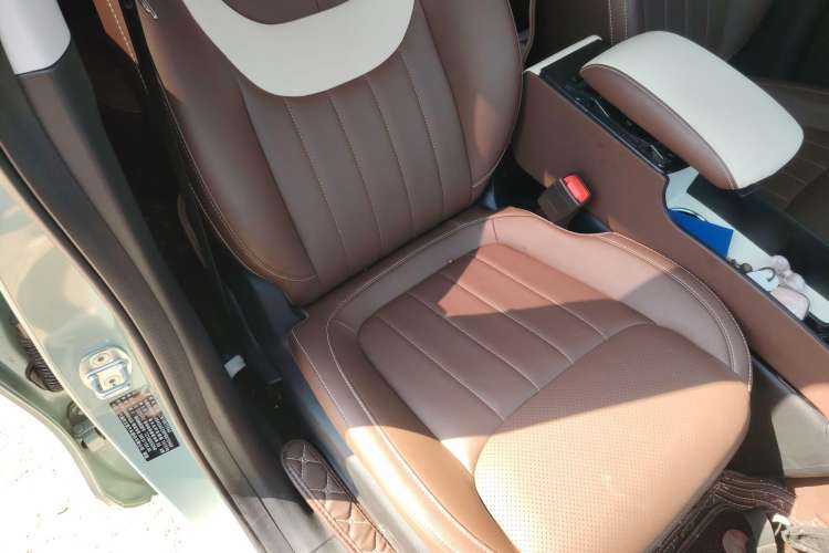 Used Wuling Bingo 2023 410 km Lingxi Deluxe Edition Right Front Seat