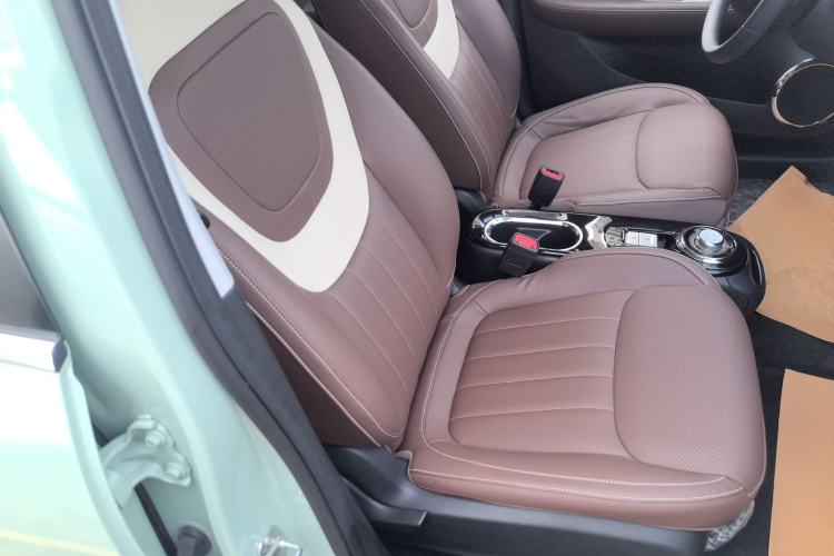 Used Wuling Bingo 2023 333km Enjoy+ Version Right Front Seat