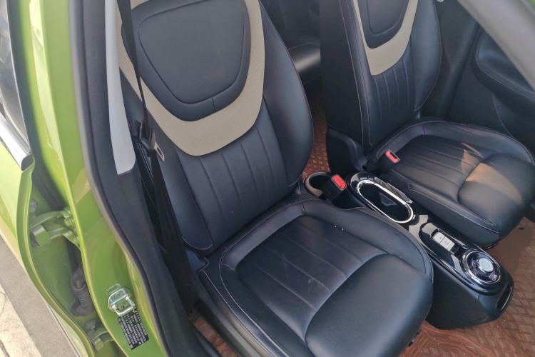 Used Wuling Bingo 2023 333 km Enjoyment Version Right Front Seat