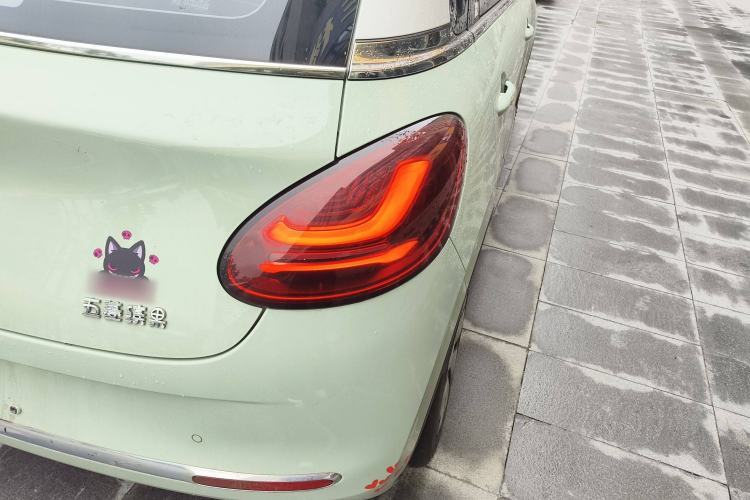Used Wuling Bingo 2023 410 km Lingxi Deluxe Edition Right Rear Taillight