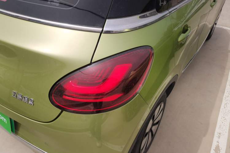 Used Wuling Bingo 2023 333 km Lingxi Connected Version Right Rear Taillight
