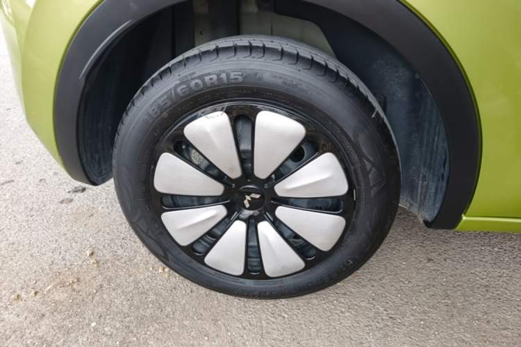 Used Wuling Bingo 2023 203km Comfort Edition Right Rear Wheel Hub