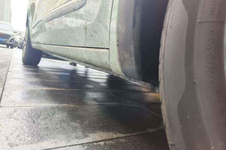 Used Wuling Bingo 2023 410 km Lingxi Deluxe Edition Right Side Sill