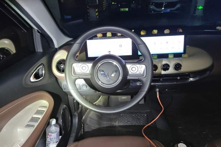 Used Wuling Bingo 2023 410 km Lingxi Deluxe Edition Steering Wheel