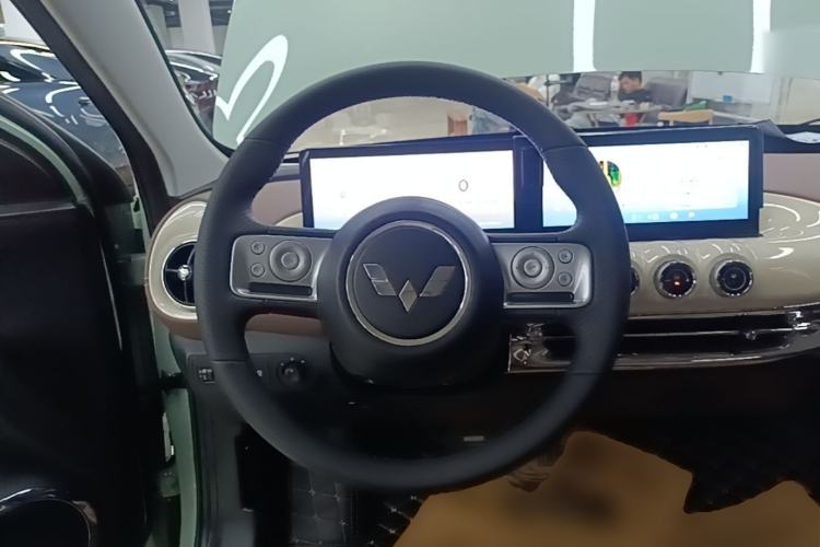Used Wuling Bingo 2023 410 km Lingxi Deluxe Edition Steering Wheel