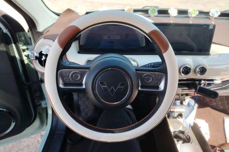 Used Wuling Bingo 2023 410 km Lingxi Deluxe Edition Steering Wheel