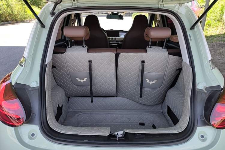 Used Wuling Bingo 2023 410 km Lingxi Deluxe Edition Trunk