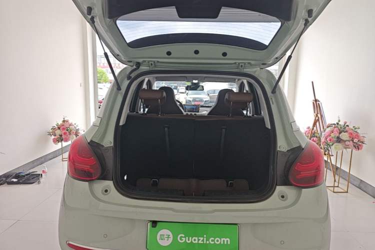 Used Wuling Bingo 2023 333 km Enjoyment Version Trunk