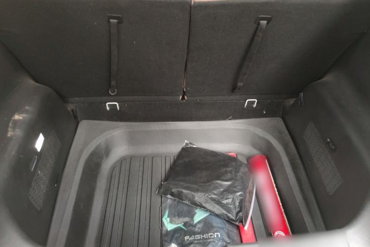 Used Wuling Bingo 2023 410 km Lingxi Deluxe Edition Trunk