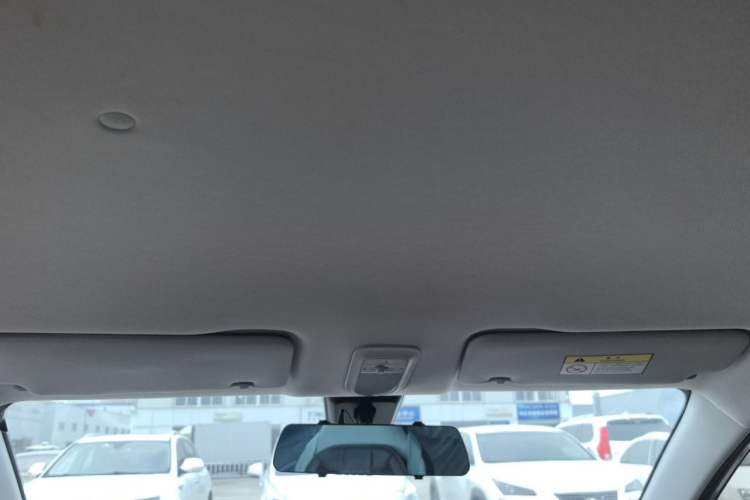 Used Wuling Bingo 2023 333 km Enjoyment Version Headliner