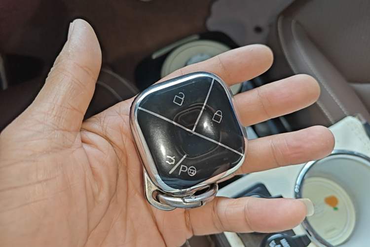 Used Wuling Bingo 2023 333 km Enjoyment Version Interior 1