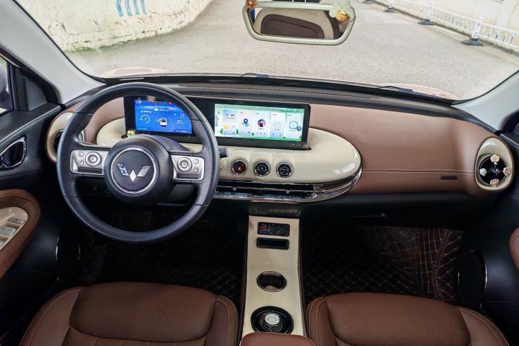 Used Wuling Bingo 2023 333km Enjoy+ Version Interior 2