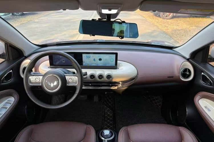 Used Wuling Bingo 2023 203km Comfort Edition Interior 3