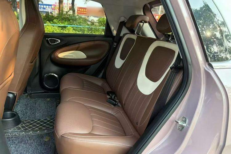 Used Wuling Bingo 2023 203km Comfort Edition Interior 4