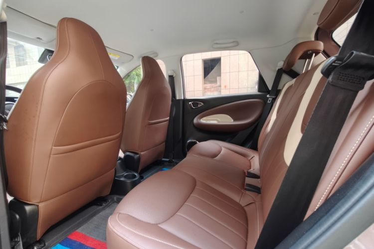Used Wuling Bingo 2023 333 km Enjoyment Version Interior 6