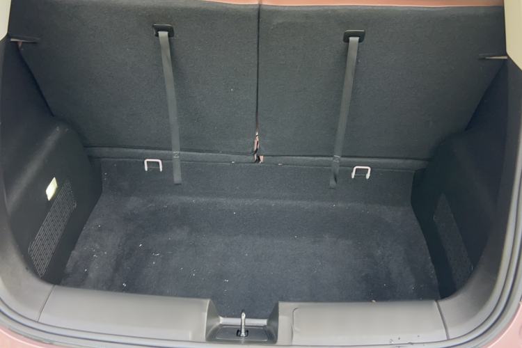 Used Wuling Bingo 2023 333 km Lingxi Connected Version Interior 6