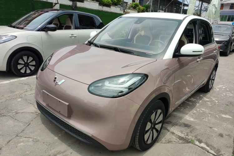 Used Wuling Bingo 2023 333 km Lingxi Connected Version Guazi used car, China used car export, Used car for sale, Used  cars, Cheapest cars for sale