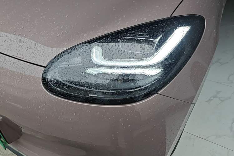 Used Wuling Bingo 2023 333 km Enjoyment Version Left Front Headlight