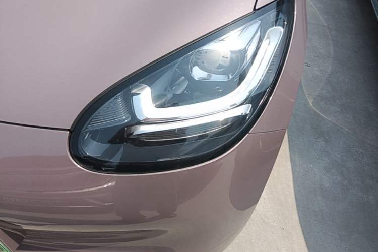Used Wuling Bingo 2023 203km Light Edition Left Front Headlight