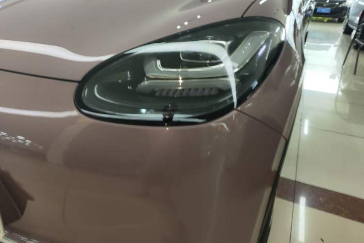 Used Wuling Bingo 2023 333km Enjoy+ Version Left Front Headlight